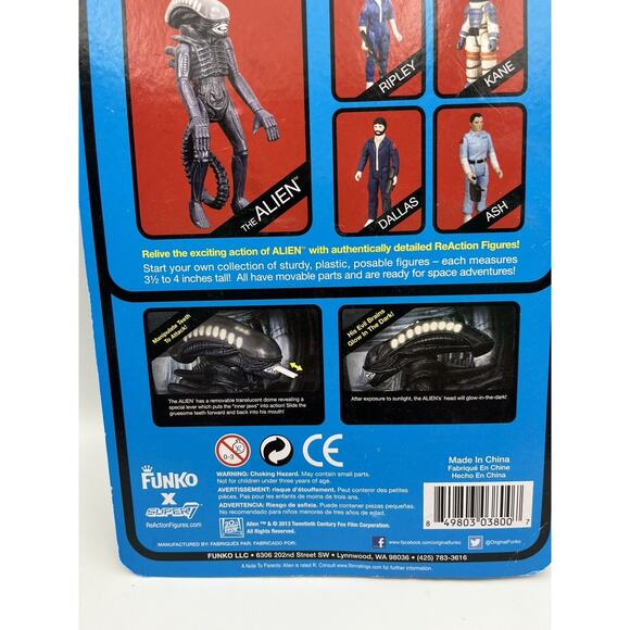 Super7 Alien Reaction Kane In Spacesuit AFA 9.25 Blue Card - Picture 5 of 5